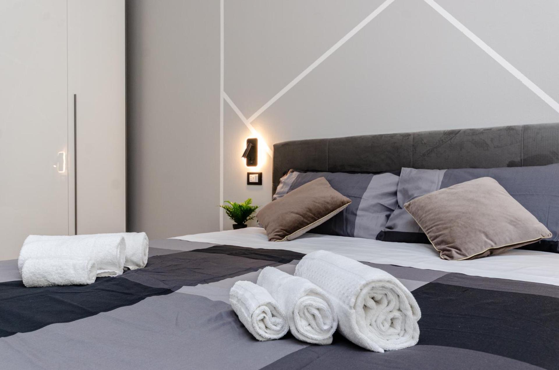 Vivimihome - Vivi I Navigli Elegante E Centrale ميلان المظهر الخارجي الصورة