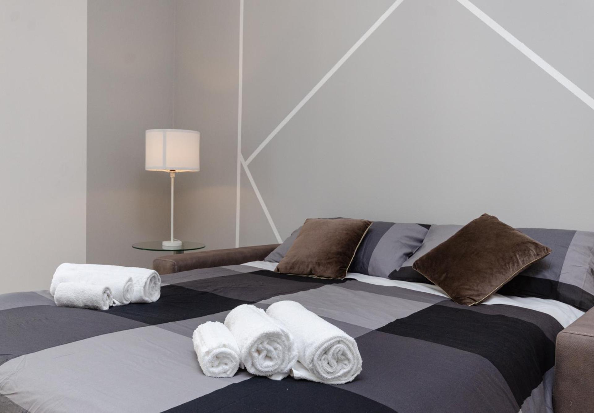 Vivimihome - Vivi I Navigli Elegante E Centrale ميلان المظهر الخارجي الصورة