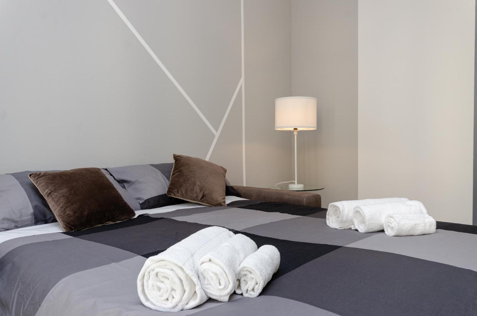 Vivimihome - Vivi I Navigli Elegante E Centrale ميلان المظهر الخارجي الصورة